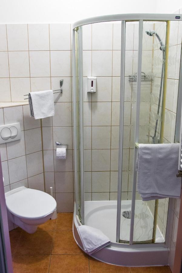 Pokoje Hotelowe Norbit Grodzisk Mazowiecki Exterior foto